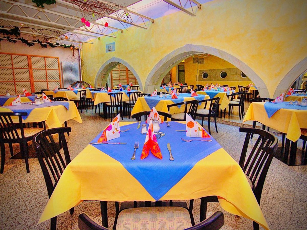 Meister Baer Hotel Ostbayern Floss Екстер'єр фото