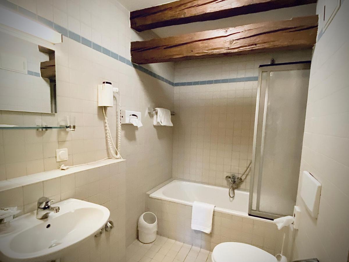 Meister Baer Hotel Ostbayern Floss Екстер'єр фото